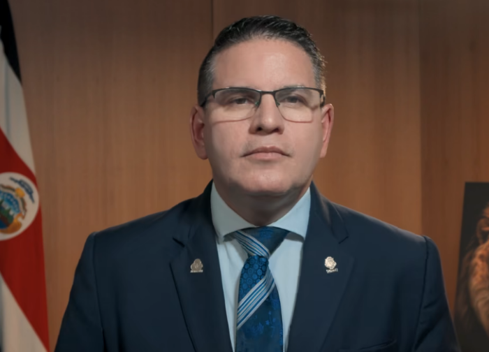 Diputado Fabricio Alvarado propone prohibir la Marcha de la Diversidad