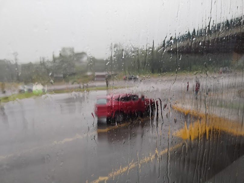 CNE eleva alertas por tren de ondas tropicales que afectará al país entre martes y domingo