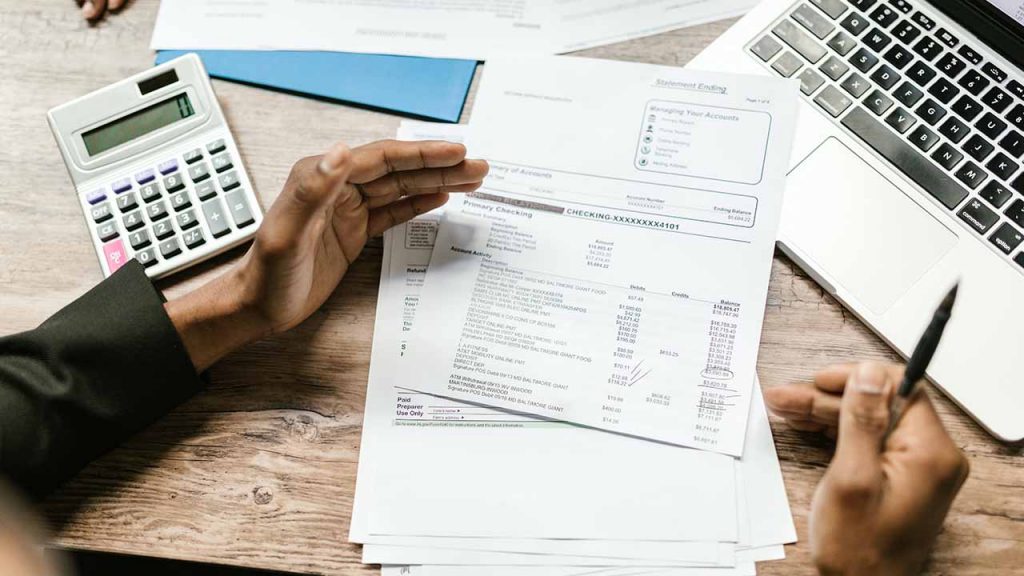 Siete de cada diez ticos ven ‘complicado’ acceder a créditos bancarios en el país