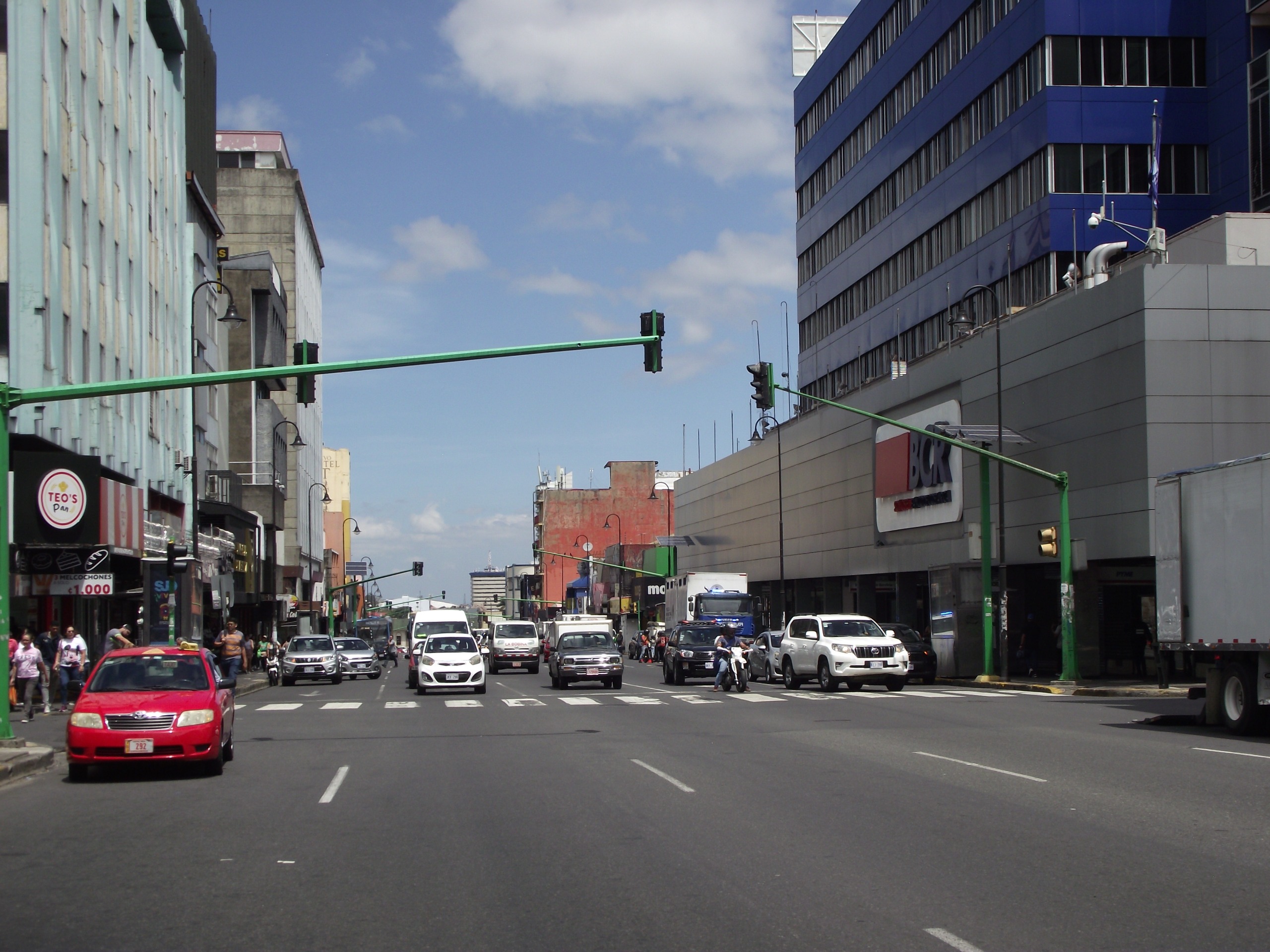 Restricción vehicular en San José se suspenderá durante vacaciones escolares de medio periodo