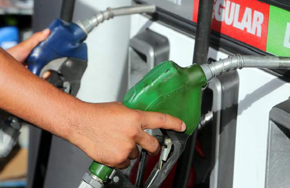 Aumento de hasta ¢17 en combustibles entró a regir este fin de semana