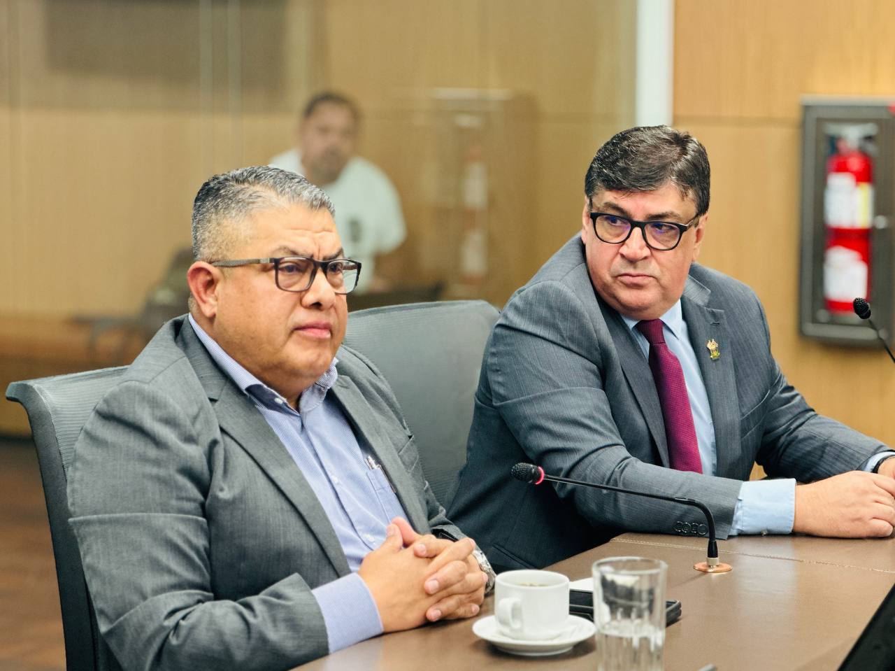 Director de la DIS confirma que cuando fue Ministro de Seguridad sostuvo reunión con Celso Gamboa