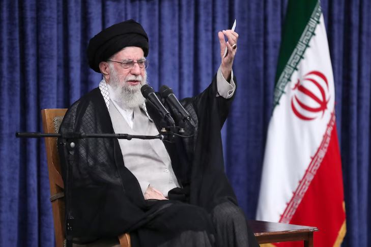 Nueva amenaza del ayatollah Khamenei contra Israel y Estados Unidos: dijo que Irán “está listo para responder a cualquier ataque”