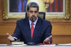 El régimen de Maduro celebra elecciones municipales tras la histórica abstención de las regionales