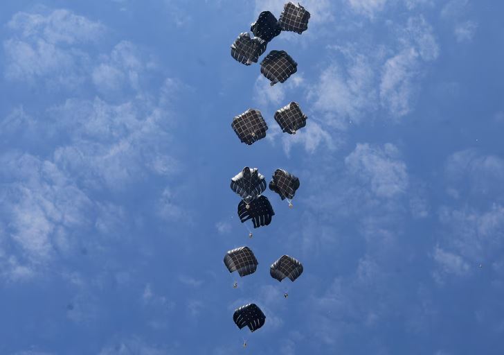 Donald Trump contradijo a Netanyahu y dijo que en Gaza hay hambruna: “Lo he visto, y no puedes fingir eso”