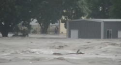 Inundaciones en Texas dejan al menos 13 muertos y 20 niñas desaparecidas