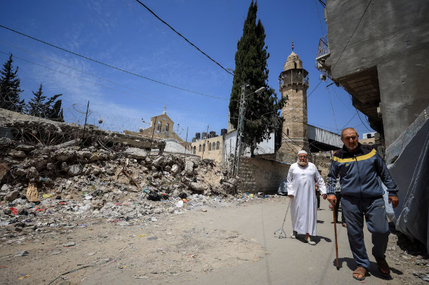 Israel aseguró que el bombardeo a una iglesia en Gaza fue “un error” y Benjamin Netanyahu dijo que lo “lamenta profundamente”