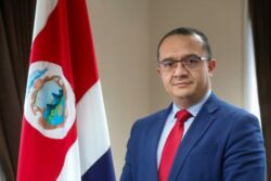 Ministro de Justicia asegura que director del OIJ mintió sobre vínculos con Celso Gamboa