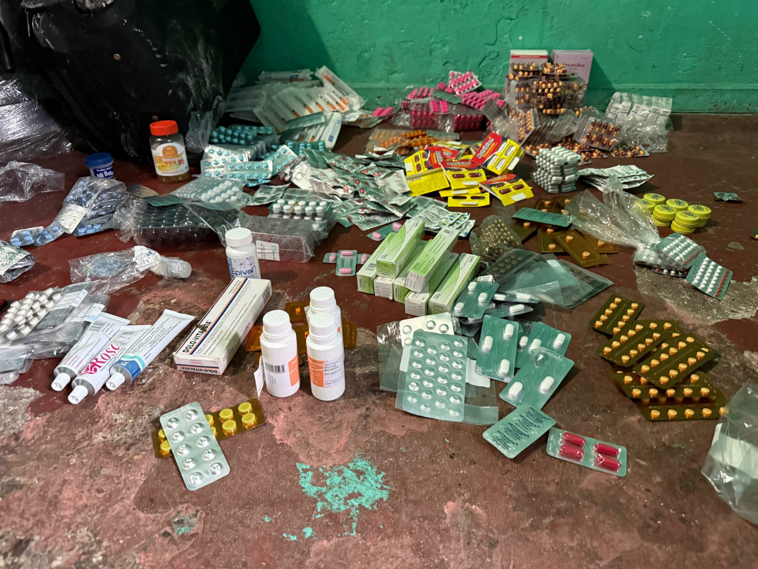 Reportaje Especial: Aumenta el decomiso de medicamentos ilegales ¿Cuáles son las consecuencias?