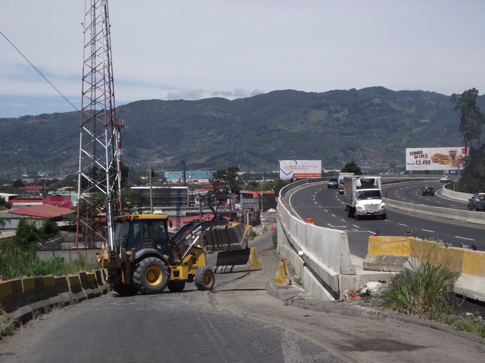 Autoridades reportan “afectación mínima” del tránsito en Cartago tras inicio de operativos por Romería