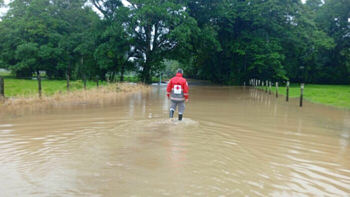 CNE eleva alertas en Zona Norte y Caribe: Se registran más de 80 incidentes por inundación