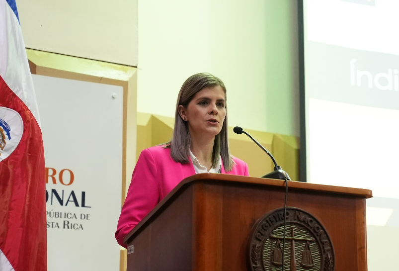 Exministra Laura Fernández confirmó que presentará precandidatura presidencial con Partido Pueblo Soberano