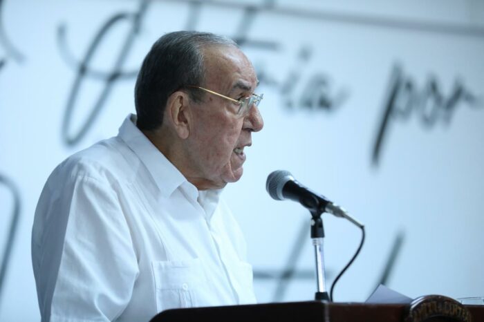 Rodrigo Arias advierte que la democracia costarricense está siendo puesta a prueba