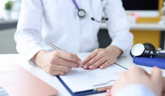 Nueva función en aplicación EDUS permite compartir expediente médico con personal de salud privado