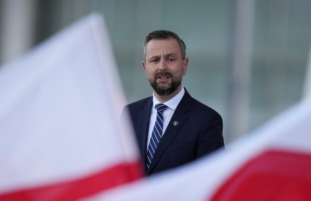 Polonia dijo que un alto el fuego en Ucrania “está más cerca que nunca” y afirmó que Zelensky podría ser invitado a la cumbre entre Trump y Putin