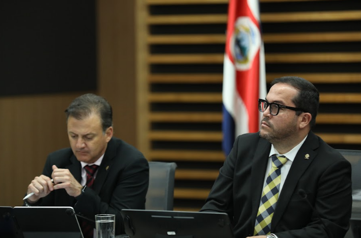 Vetos sobre allanamientos 24/7 y pensión anticipada a agentes del OIJ tendrán semana clave en el Congreso