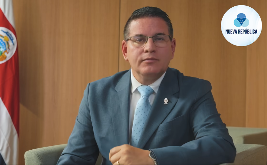 Fabricio Alvarado asegura que Asamblea “está secuestrada” por el Frente Amplio en medio de mociones sobre jornadas 4/3