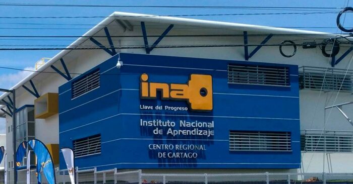 Contraloría cuestiona mecanismo de becas del INA: Hay inconsistencias en información de beneficiarios