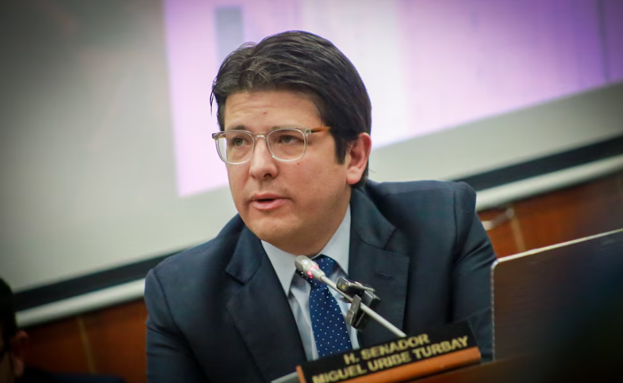 Murió Miguel Uribe Turbay: el precandidato presidencial colombiano fue víctima de un atentado sicarial en junio