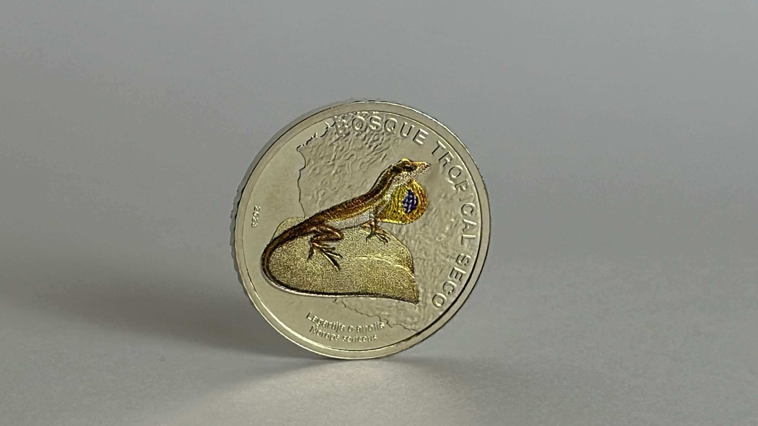 Banco Central pondrá en circulación nuevo diseño de moneda de ¢50 la próxima semana