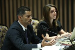 Fiscal dijo sentirse ‘un poco acosado’ en comisión sobre levantamiento de inmunidad del Presidente Chaves