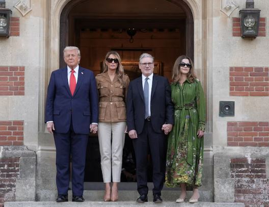 Trump utilizó la reunión con Starmer para enviar dos señales a Europa: desconfía de Putin y todavía apoya a Netanyahu