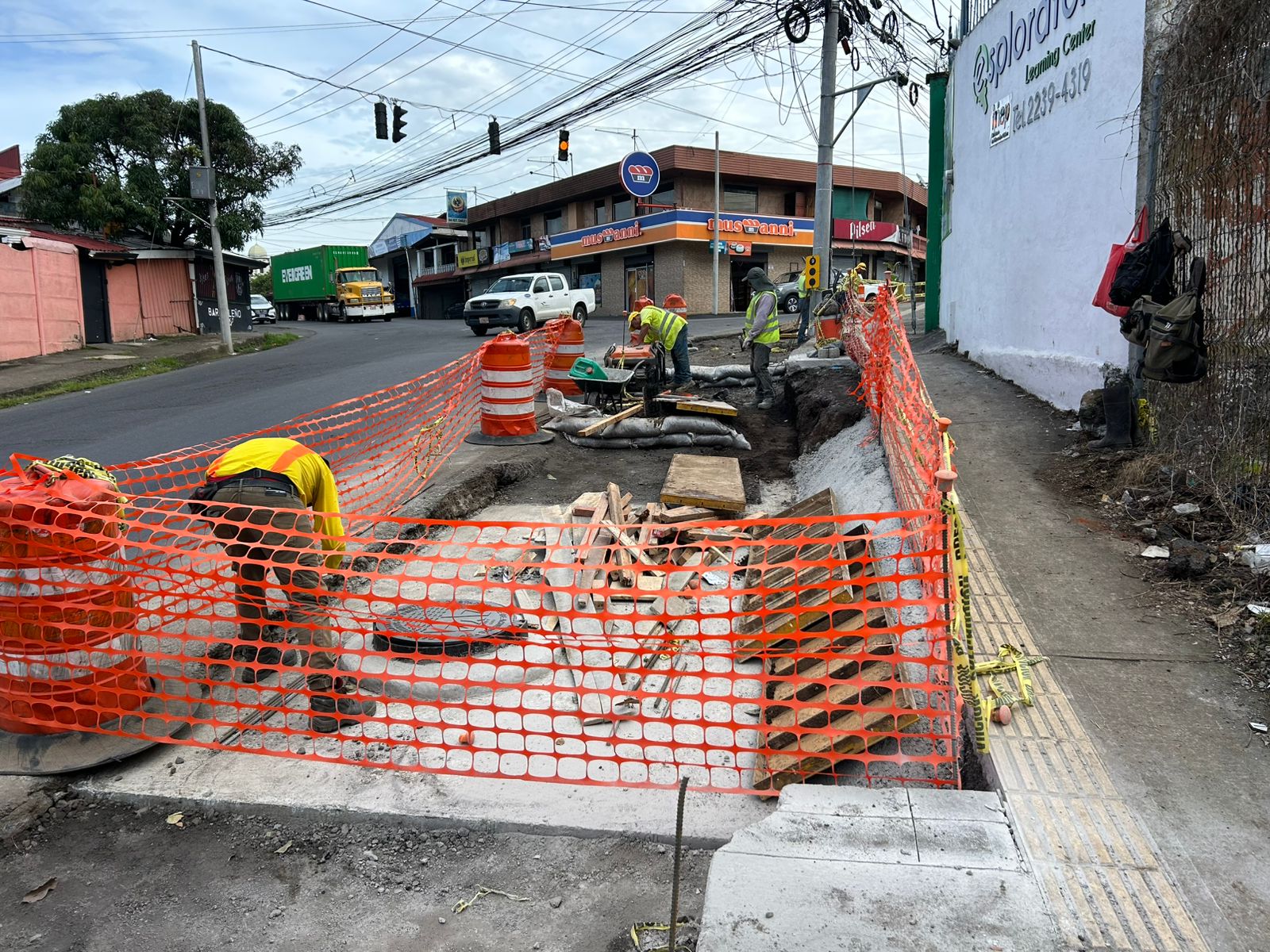 Cruce de Barreal tendrá paso regulado hasta la próxima semana