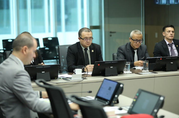 Ministro de Justicia aseguró ante diputados que nuevo centro penitenciario no es una “mega cárcel”