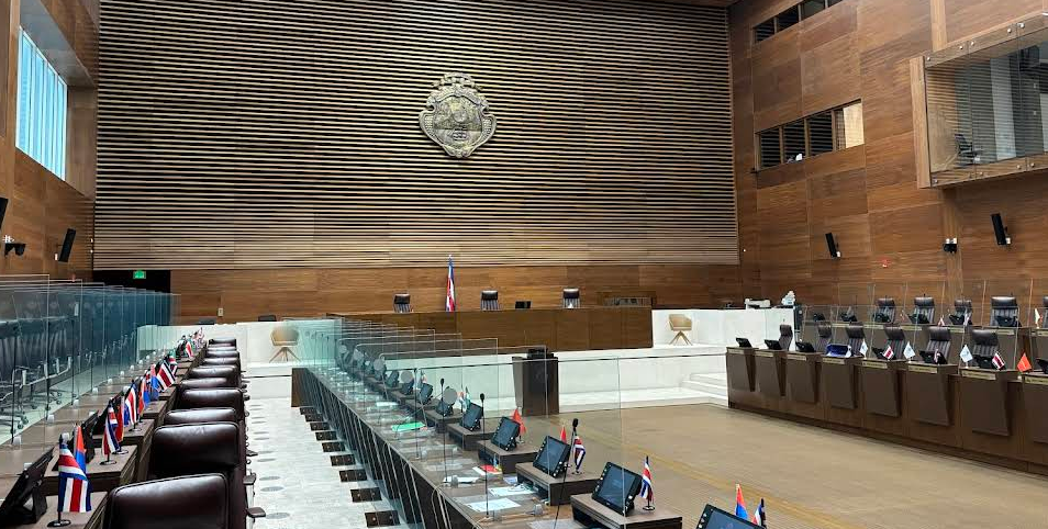 Al menos 19 autoridades municipales buscarán llegar al Congreso en el 2026