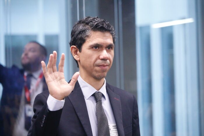 Presidente del PIN confirma inscripción de Luis Amador como precandidato presidencial