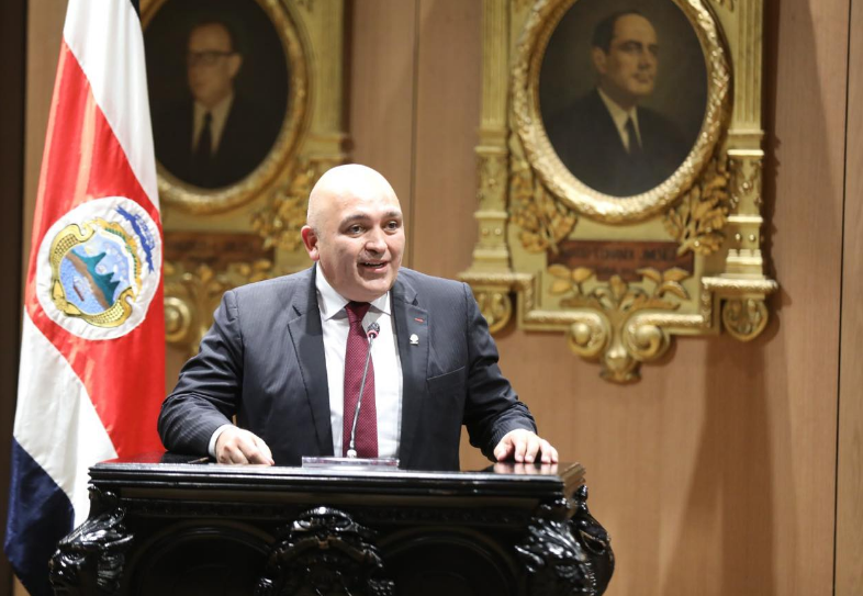 Jefe del PUSC espera que toda su fracción esté presente en lunes para votar sobre inmunidad de Presidente