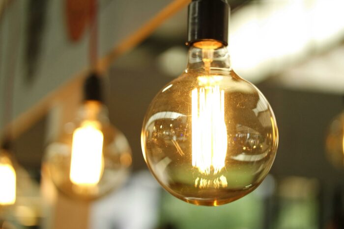 CNFL propone reducción de 9% en tarifas eléctricas para 2026