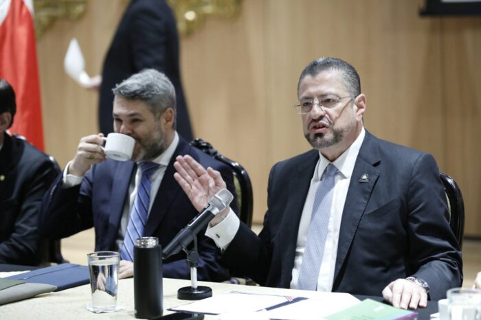 Diputados rechazaron levantarle la inmunidad al Presidente Rodrigo Chaves