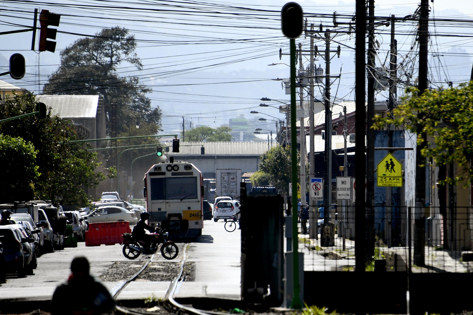 Mesa liderada por Lanamme propone valorar una emergencia nacional en temas de transporte y movilidad