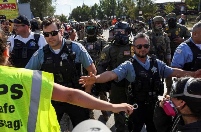 Donald Trump ordenó desplegar la Guardia Nacional en Illinois en medio de nuevos incidentes con agentes migratorios