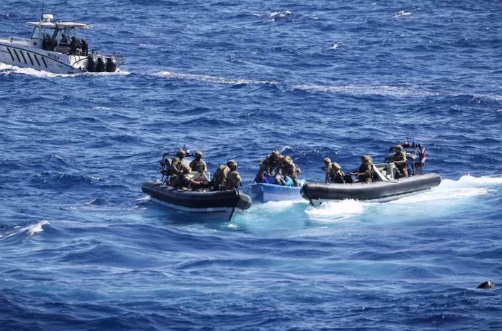 EEUU efectuó maniobras militares con fuego real en el mar Caribe como parte de su ofensiva contra el narcoterrorismo