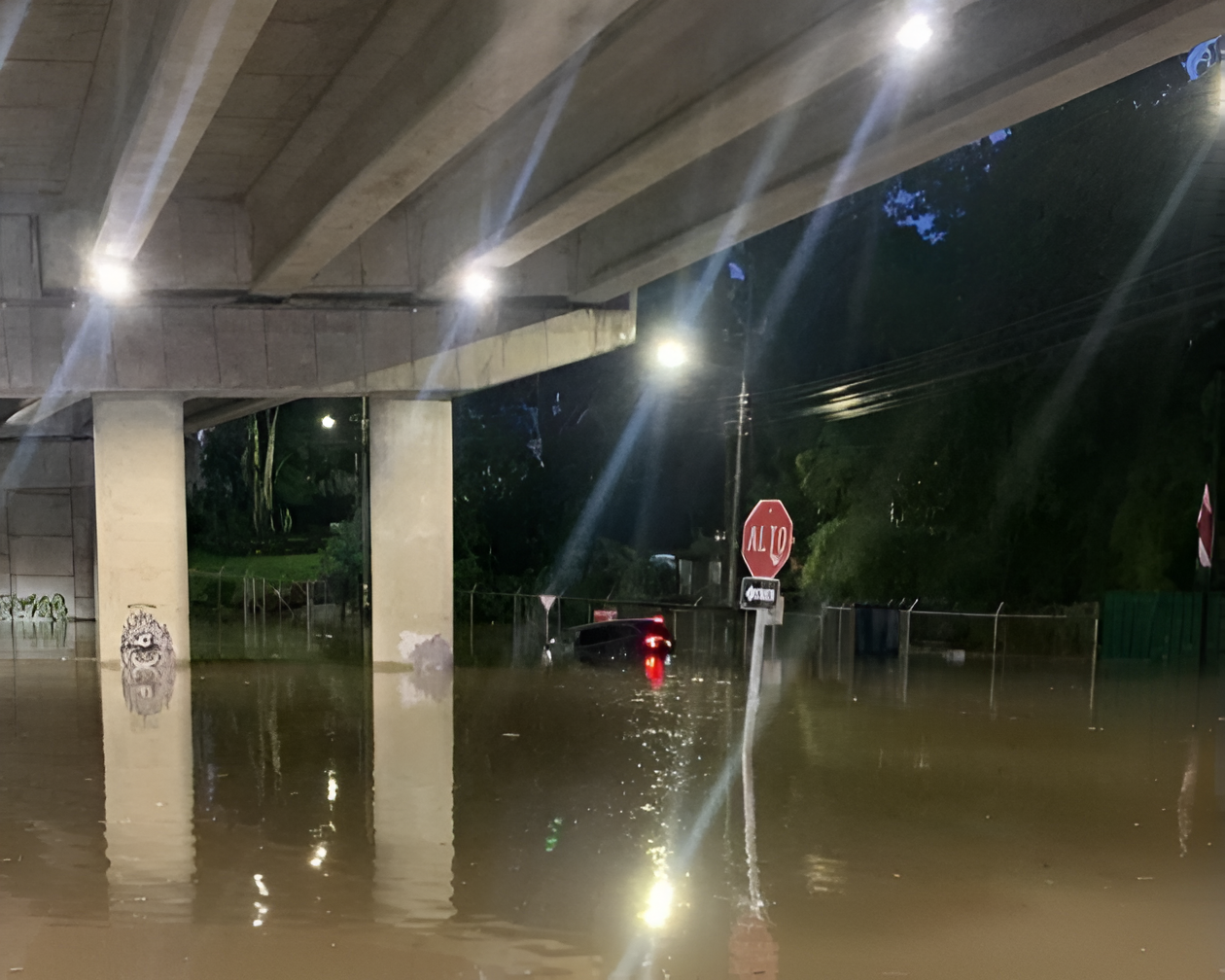 Plan financiaría obras que solucionen problema de inundaciones en San José y Montes de Oca