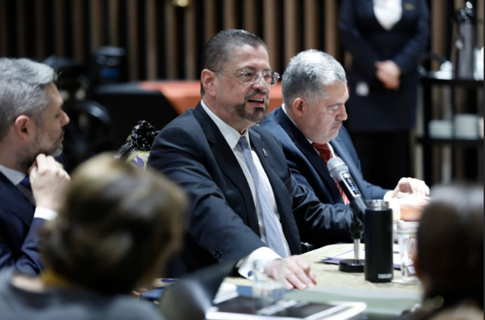 Congreso conocerá el 20 de octubre procedimiento ante solicitud de levantar inmunidad del Presidente
