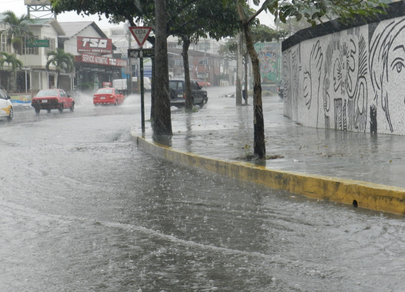 Lluvias se mantendrán el fin de semana: Pacífico y Valle Central presentan saturación de suelos cercana al 90%