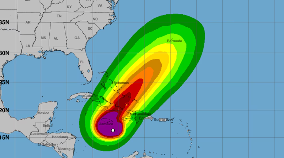 El huracán Melissa alcanzó la categoría 4 y amenaza con catastróficas inundaciones en Jamaica y Haití