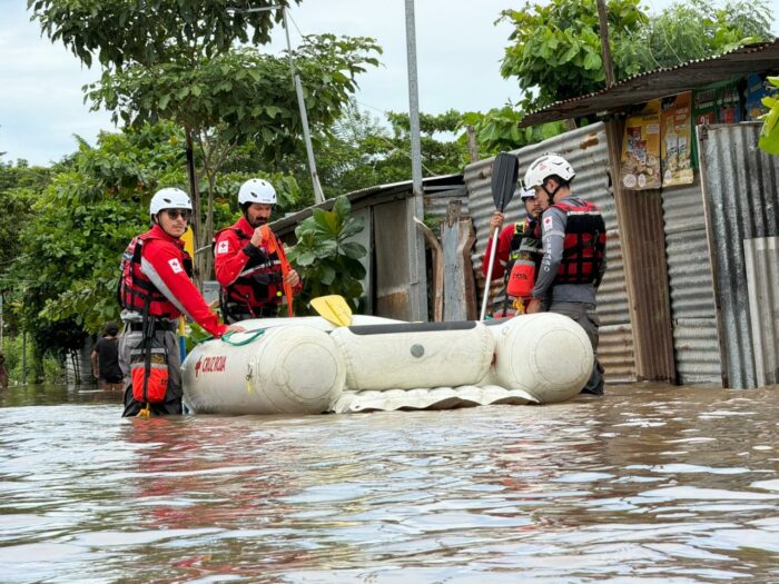 485 personas permanecen en albergues tras inundaciones en el Pacífico