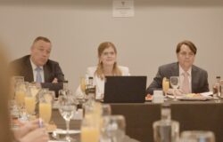 Diputados reaccionan a propuesta de Laura Fernández para levantar garantías constitucionales