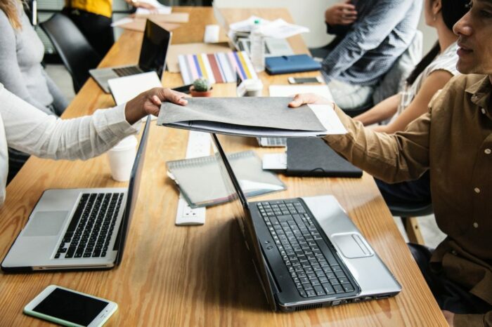 Cantidad de personas ‘no disponibles’ para trabajar aumentó en más de 153 mil en un año