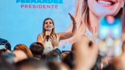 TSE rechaza reclamo por presencia de Laura Fernández en actividades del Gobierno
