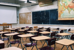 UNED: Costa Rica cerrará con rezagos en infraestructura y educación