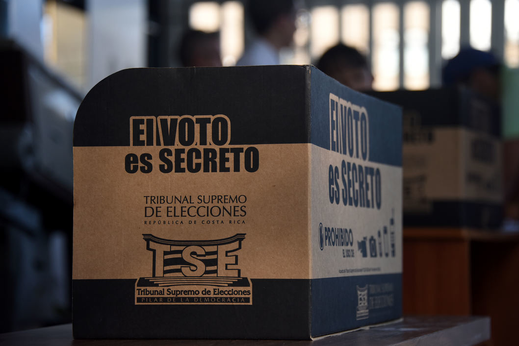 CIEP: 55% de decididos a votar no sabe por quién hacerlo y Laura Fernández lidera apoyos