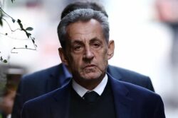 Nicolas Sarkozy queda en libertad bajo control judicial: la Fiscalía había solicitado su liberación esta mañana