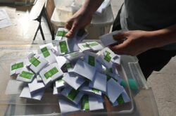 Jara y Kast encabezan contienda tras difusión de primeros resultados en Chile
