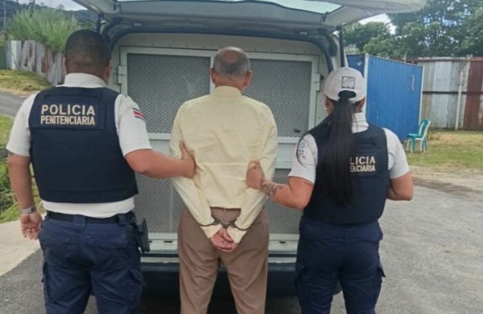 Exdiputado del PLN que habría intentado introducir celular en cárcel dice que fue un “error involuntario”