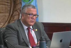 UCR utiliza oficiales “no uniformados” tras amenazas: UNA anuncia revisión a bultos y cajuelas de vehículos